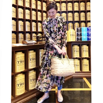 花柄ワンピ＆かごbagで、TWGカフェ☕︎