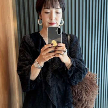 50代だってフリルブラウス着たい！プチプラコーデ