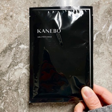 10分でたるみがキュッと持ち上がる！ウワサのシートマスクがすごい