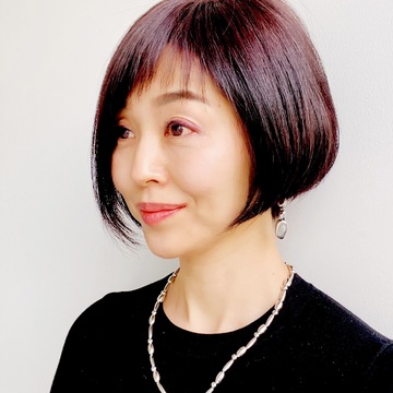 大人のショートヘア♪ ゆるくストレートをかけるとまとまりが断然違います✨　〜代官山　ヴィエルジュ〜　