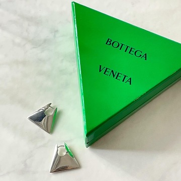 主役級のシルバージュエリー