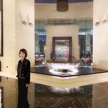 5つ星ホテル「ラッフルズ・ドバイ」&有名和食レストラン 〜ドバイ⑬〜