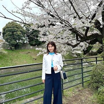 娘の入学式へ。50代ママの晴れの日コーデ