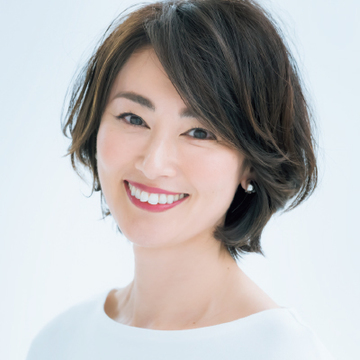 360度メリハリのあるショートヘアで“ボリューム×美人フォルム”に【50代髪型・ヘアスタイル】