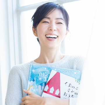 フリーアナウンサー久保純子《中編》10年ごとに迎えている人生の転機とは？【エクラな美学 第3回】