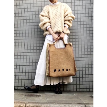 ときめくMARNI のビッグバッグ。