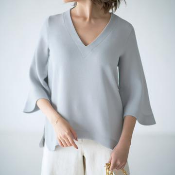 一枚で女らしさがかなう、話題の旬ブランドELIN（エリン）のトップスで華やかコーデ