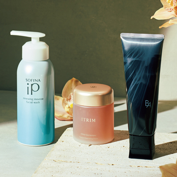 【大人のベストコスメ大賞2021】肌の質を根本から高める、洗顔・クレンジング部門の3トップ