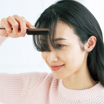 【ストレートアイロンをもっと上手に使いこなすには】慣れないうちは低温でスタイリングを