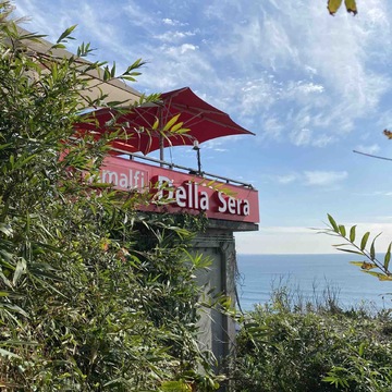 七里ヶ浜で秋晴れランチ