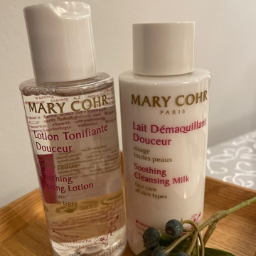 40代のお肌に合っていた基礎化粧品が、50代になったら合わなくなって。探した結果＾＾