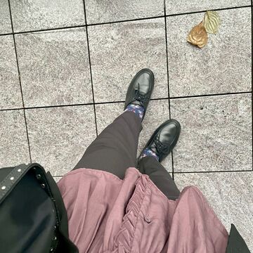 アシックスのペダラで、八重洲のテラスをぶらり