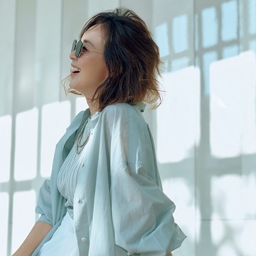 【アラフィー女性の気軽なシャツコーデ5選】ラクなのにおしゃれな初夏の装い