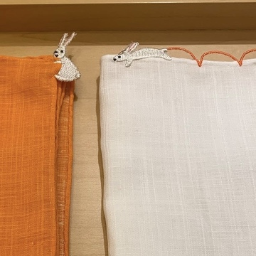 お正月のお年賀用にハンカチを購入してきました