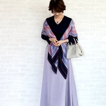 ラベンダーカラーのマキシスカート