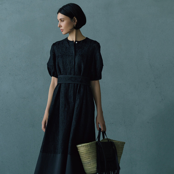 【「黒」の涼感ラグジュアリー】涼しげなレース素材のワンピースで夏を軽やかに