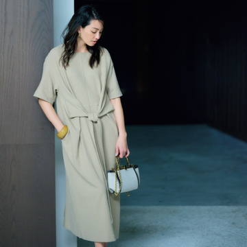 ベージュのワンピースを選ぶなら、“ウエストマーク＆切り替え”一択！