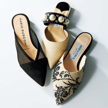 装いにモード感を加える「ポインテッドミュール」3選【優美なパンツとフェミニンシューズ】