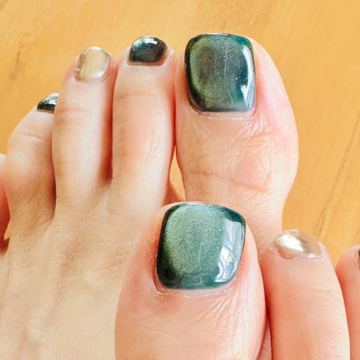 フットネイル🦶初マグネット