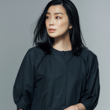 上品フェミニンなブラウスならDRAWER（ドゥロワー）で【アラフィー女性が買うべきブランド】