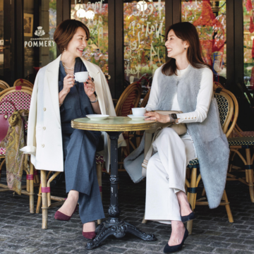 デニムやファーも！ 「友人と会う日」のアラフィーコーデ【エクラ 華組のリアルファッションSNAP】