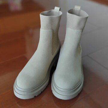 秋冬に大活躍間違いなし❕❕❕　GUのリブニットソックスブーツ🎵