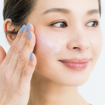 中野明海マジック！「厚塗りベースメイク」で大人の肌を簡単に美しくする手順【逆転発想ファンデーション術】