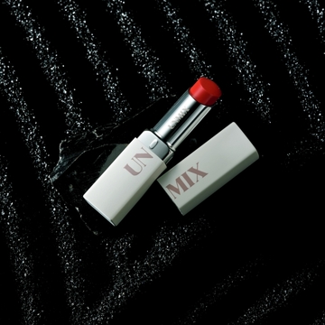 マスク時にも大活躍の赤リップ＆くま悩み解消コンシーラー【Around50からの逆転美容】