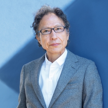 【姜尚中さんインタビュー】女性誌での人気連載をまとめた新刊『それでも生きていく 不安社会を読み解く知のことば』