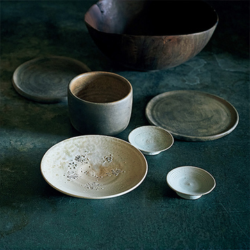 器は一番気軽なインテリア！ 料理家・冷水希三子さんお気に入りの「ときめく器」