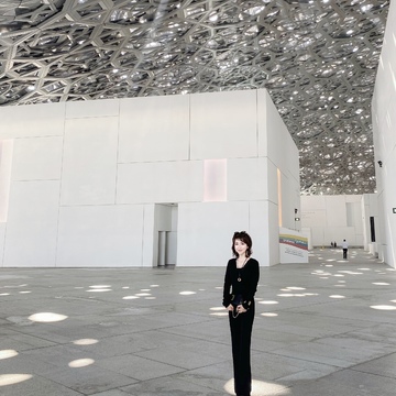 UAEアブダビ・宝の宝庫ルーブル美術館へ 〜アブダビ①〜