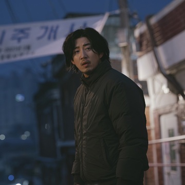 クセになるカッコよさ。名優ユン・ゲサンの魅力が止まらない！【見ればキレイになる⁉韓流ドラマナビvol.40】 