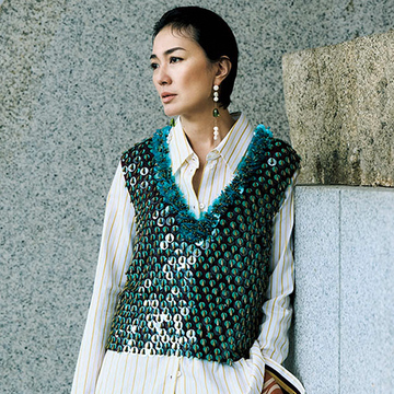 【板谷由夏が着こなすドリス ヴァン ノッテン】異なる要素を合わせて新しいスタイルを生み出す