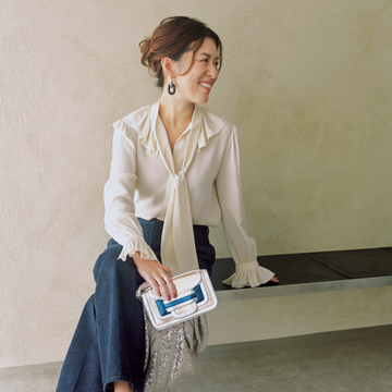 【スタイリスト・大草直子“洗練ドレスアップのコツ”】シルクやスパンコールなど華やぎ素材を重ねる