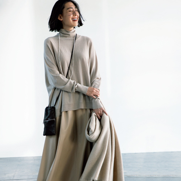 【ベージュカラーの包容力たっぷりコーデ3選】ベージュで女性らしい柔らかさと立体感を手に入れて