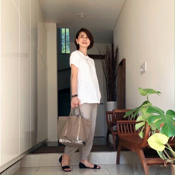 どんなシーンにも合う 甘辛Tシャツ