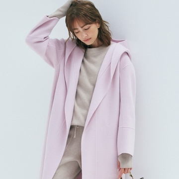 淡いピンクが大人にちょうどいいブルーバード ブルバードのリバーコート