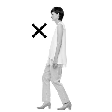 遠目にも老け見え！「ポテポテ歩き」していない？　老けない姿勢のつくり方⑨【From MyAge／OurAge】