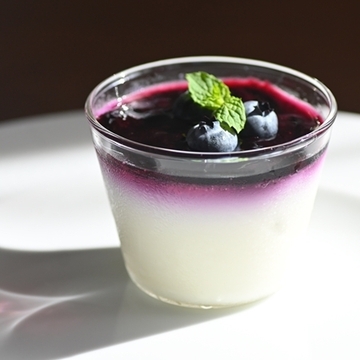 我が家のブルーベリーで夏にぴったりなデザート♡