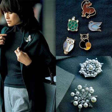 【50代の上品スタイル】大人の技あり「ブローチ」で華やかさ＆女性らしさが格段に上がる