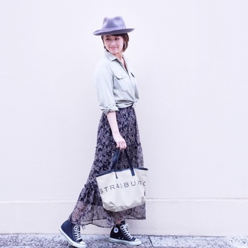 カーキ×ブラックではじめる秋コーデ