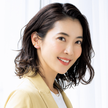 気になる髪のうねりは、S字パーマで旬のヘアにチェンジ！【50代髪型・ヘアスタイル】