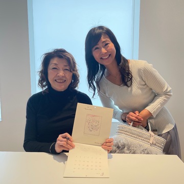 原画に感動！山本容子さんの銅版画展にエクラプレミアムのスカートで