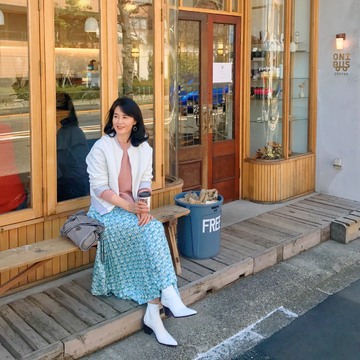 華やぎ柄スカートで気分も春！