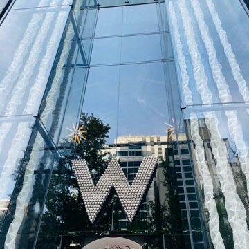 新しく大阪に誕生した「Wホテル大阪」の可愛いカフェへ