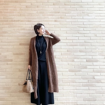 愛してやまないロングニットカーディガン