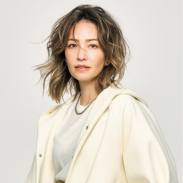 【50代のおしゃれ基本ルール】メリハリあるボディラインをつくり出す旬コーデとは？