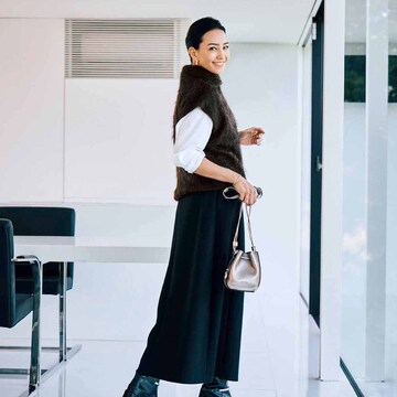 ベストを選んで"着膨れ感”回避！ボリューム感のある「シャギーニット」をすっきり着こなす