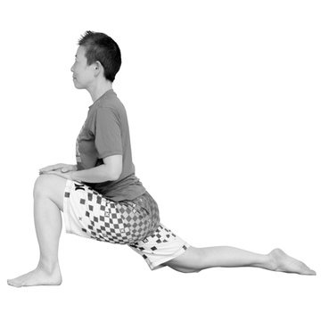 【ぐっすりヨガ＜STEP2＞】股関節まわりや脚の裏側を伸ばす「ランジ〜脚裏伸ばし」