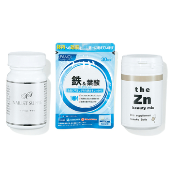 「二枚爪」を防ぐには、体の中から栄養を与えて【爪トラブルの対処法】